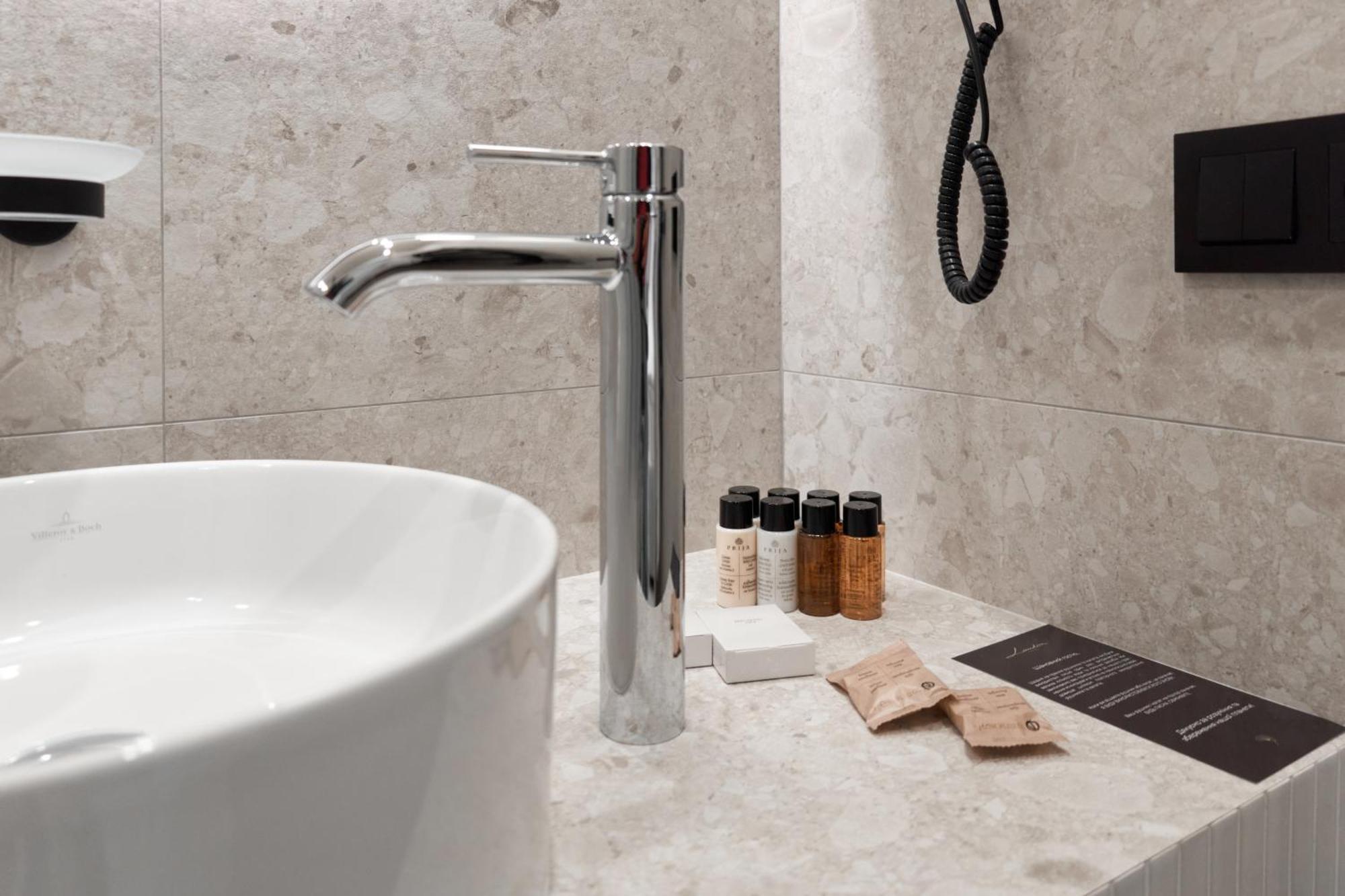 Hotel Laudon Uzhhorod Phòng bức ảnh