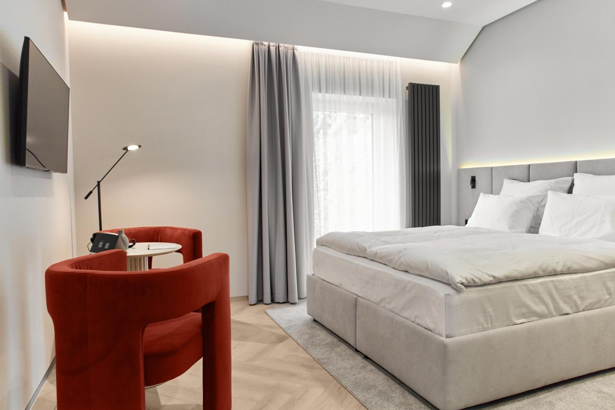 Hotel Laudon Uzhhorod Ngoại thất bức ảnh