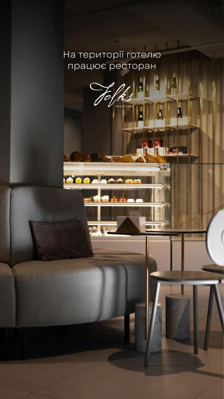 Hotel Laudon Uzhhorod Ngoại thất bức ảnh